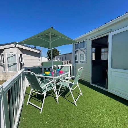 27 Tower View Pevensey Bay Holiday Park エクステリア 写真